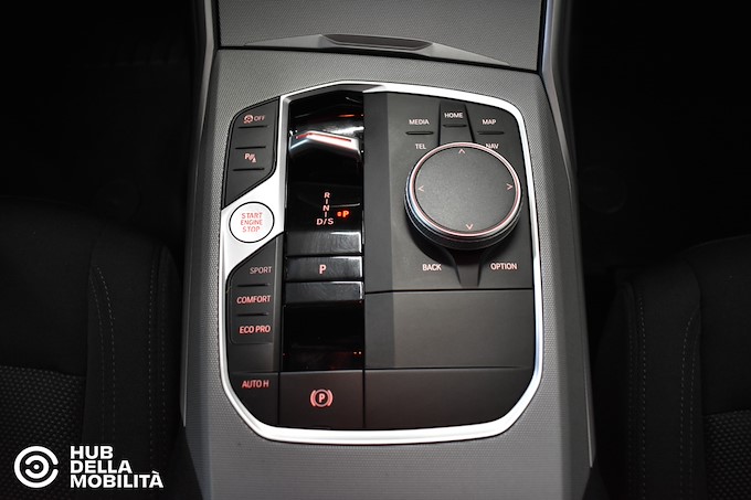 BMW 318d 48V Touring